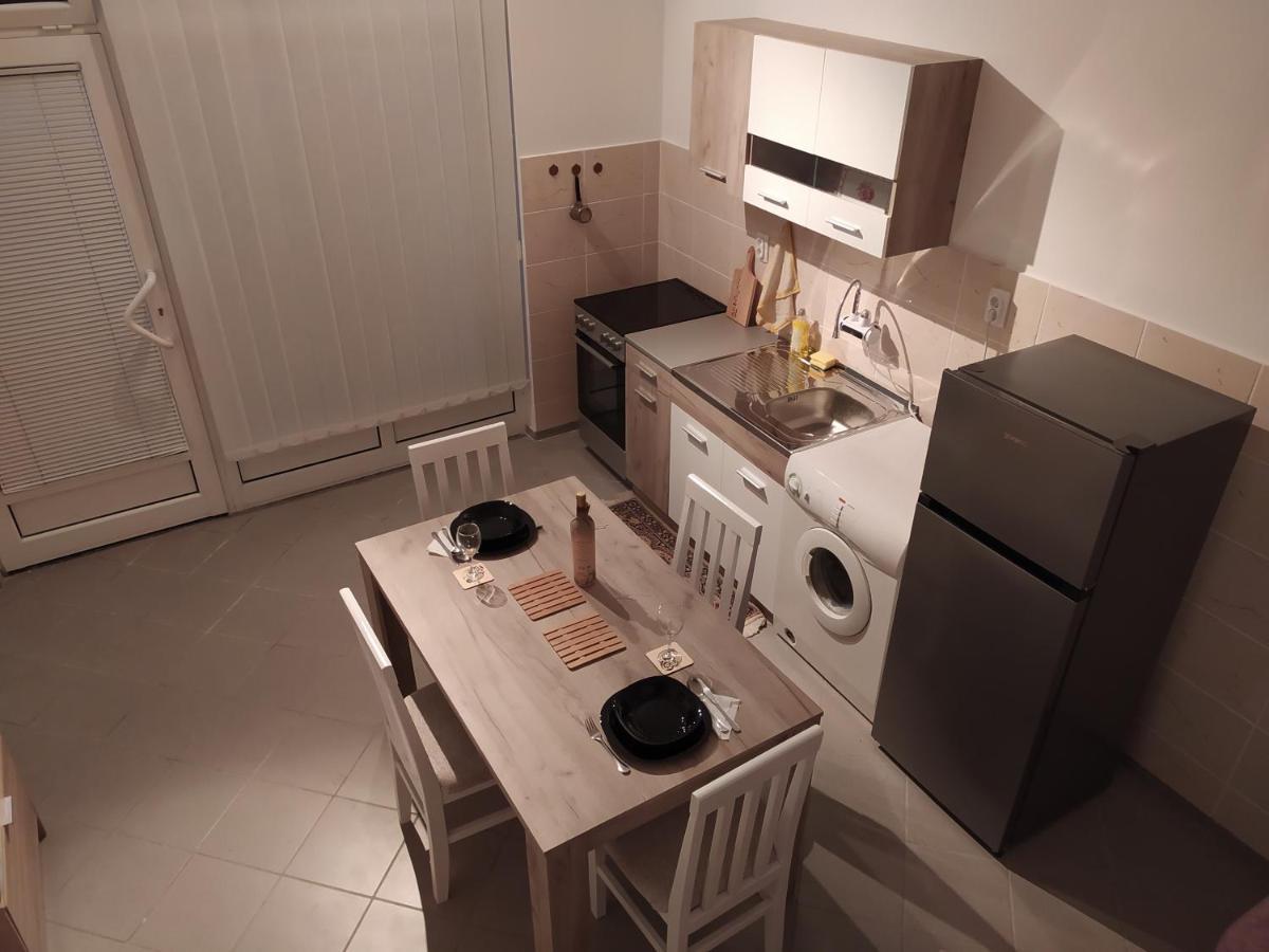 Apartman Todorovic ยาโกดินา ภายนอก รูปภาพ