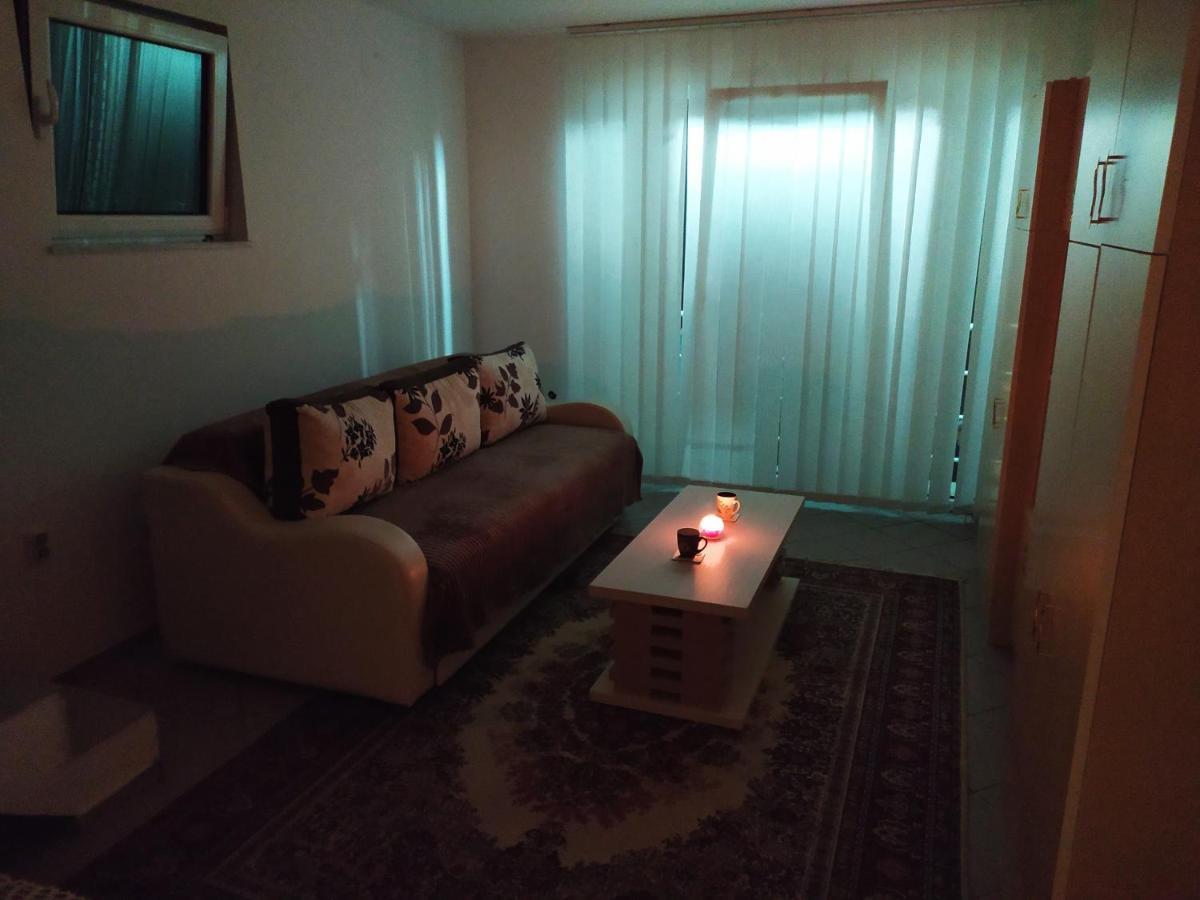 Apartman Todorovic ยาโกดินา ภายนอก รูปภาพ
